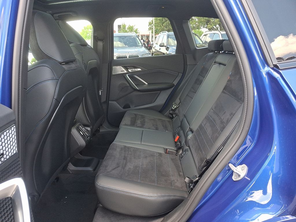 2025 BMW X1 xDrive28i 5