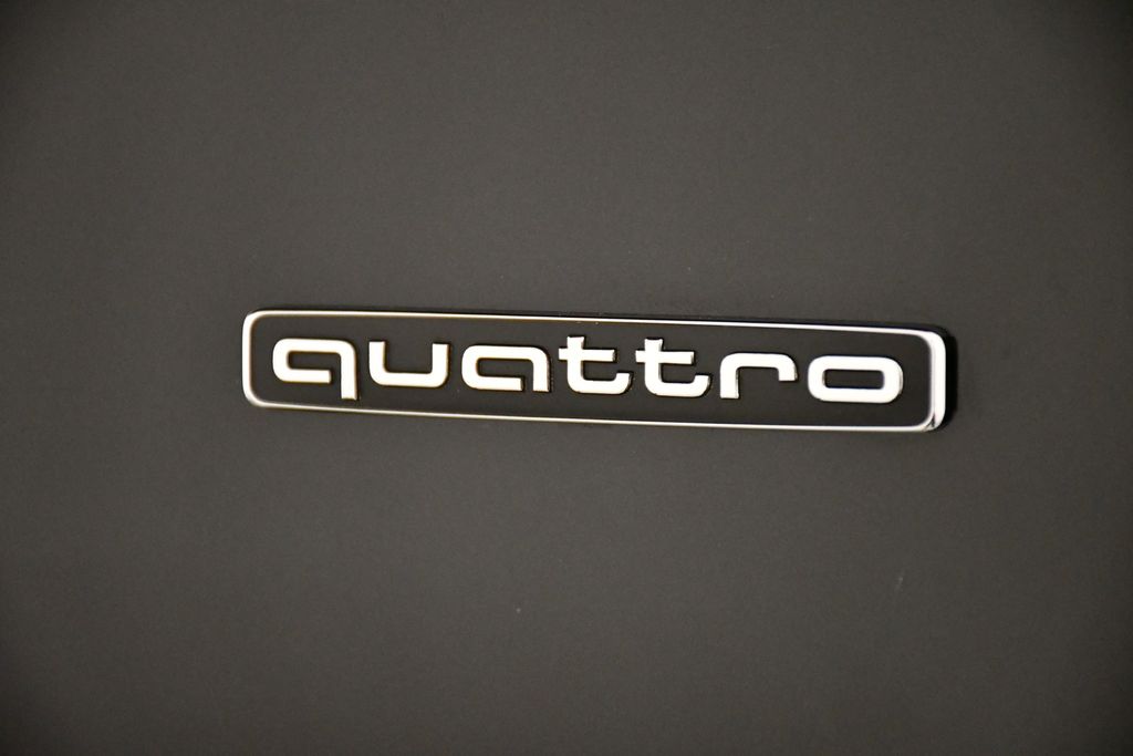 2025 Audi Q5 Premium 10