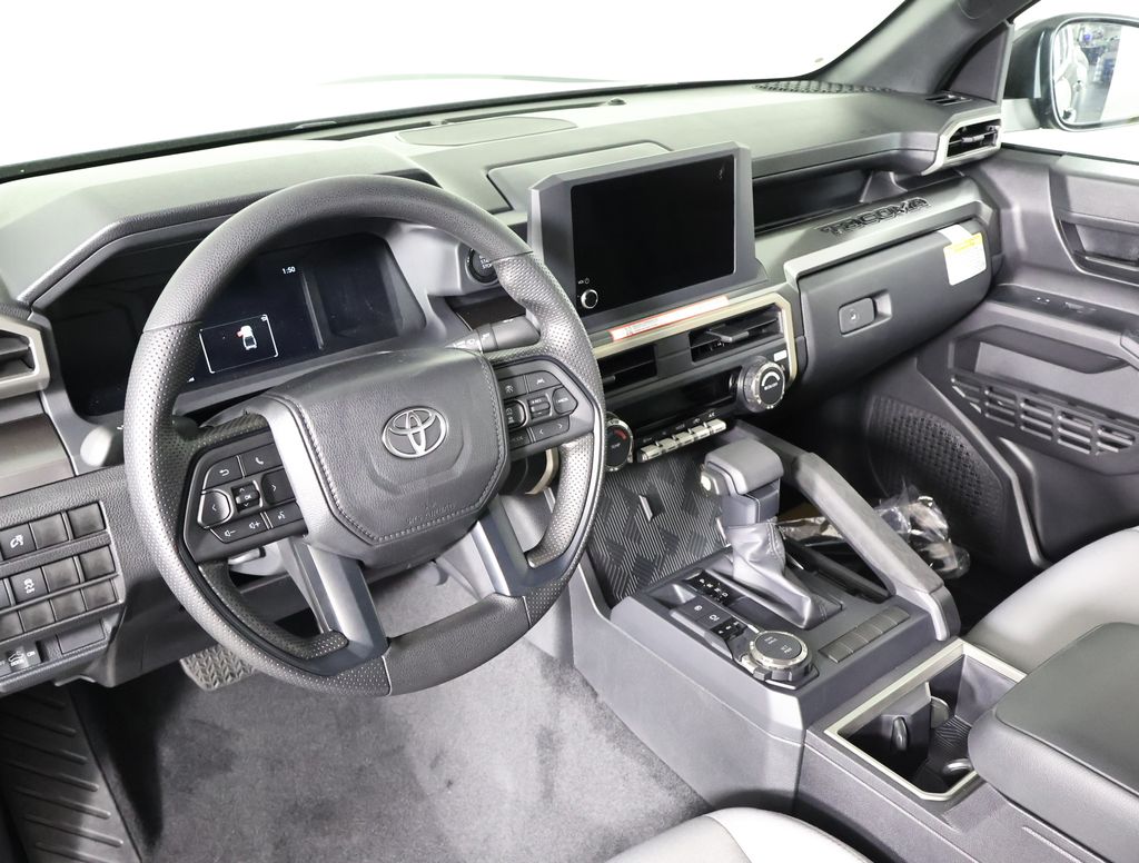2025 Toyota Tacoma SR5 Double Cab photo 7