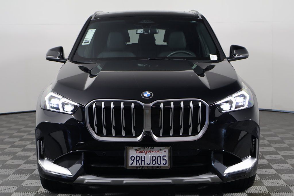 Thumbnail: 2025 BMW X1 - 2