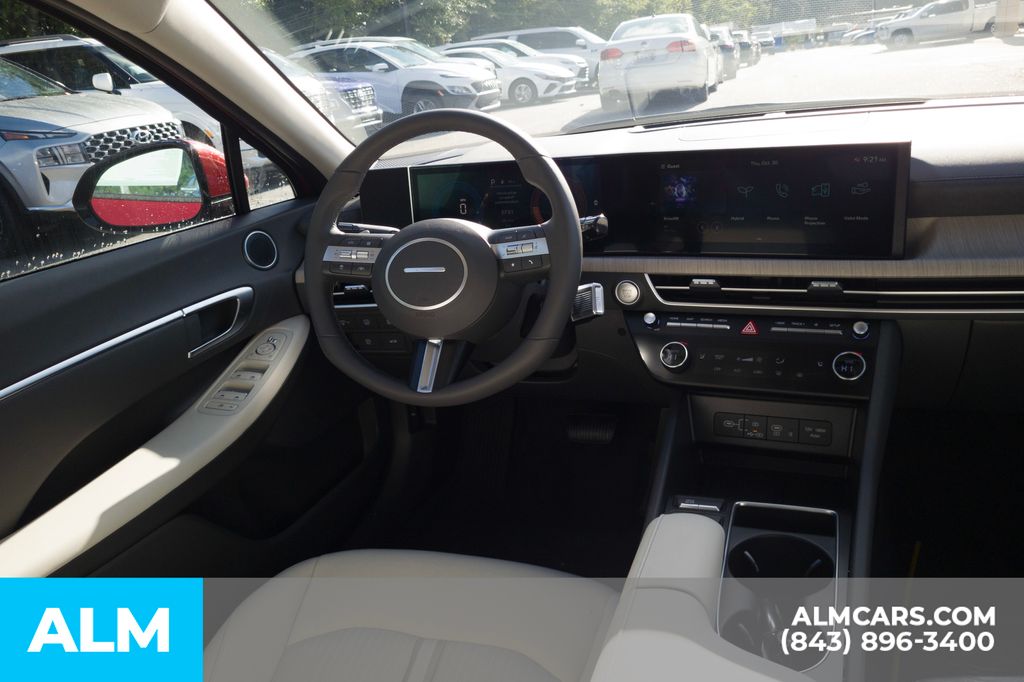 2025 Hyundai Sonata Hybrid SEL - Photo 20
