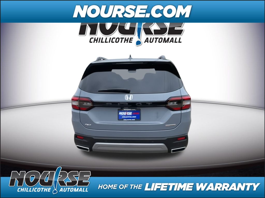 2025 Honda Pilot Touring photo