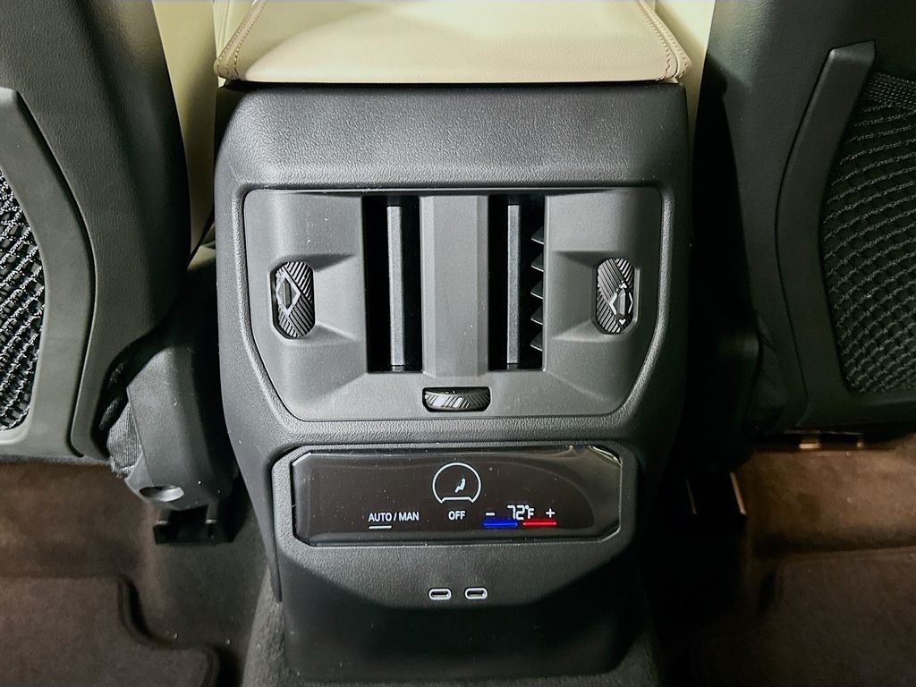 Thumbnail: 2026 BMW X3 - 18