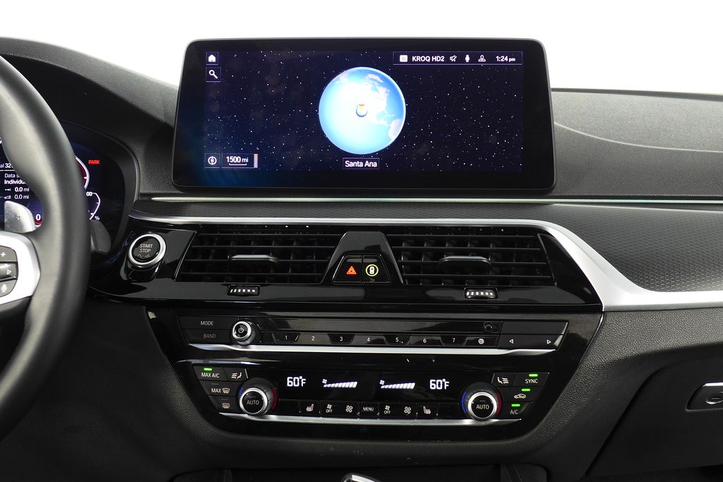 Thumbnail: 2023 BMW 5 Series - 26