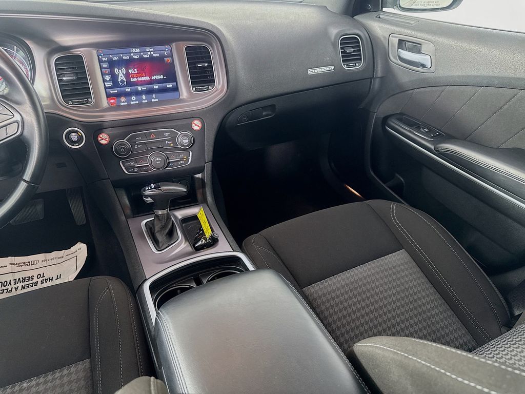 Used Car 2023 Dodge Charger  Sxt For Sale Under $25,000 In Austin, Texas