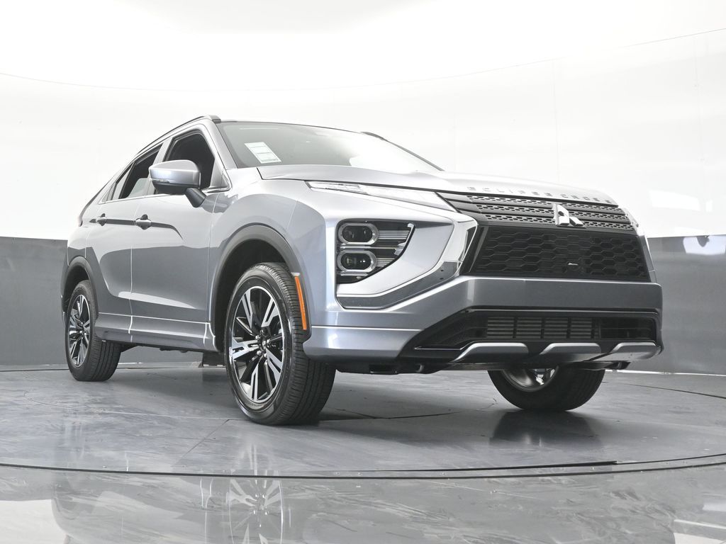 New 2026 Gray Mitsubishi SEL image 68