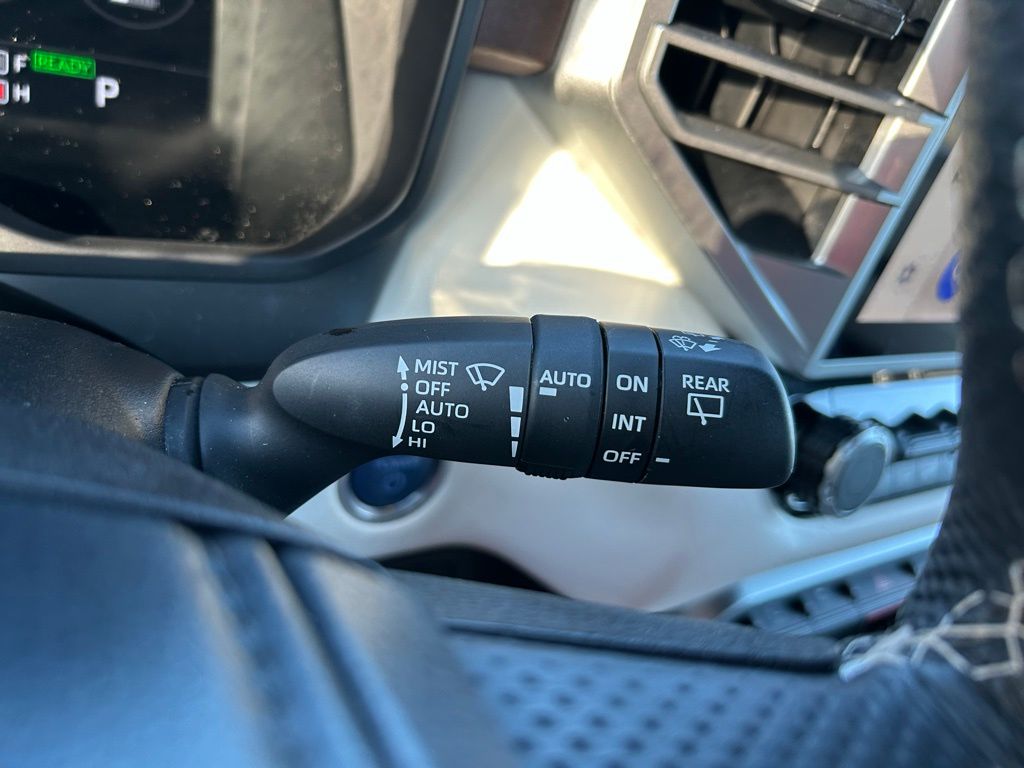 Thumbnail: 2024 Toyota Sequoia - 22