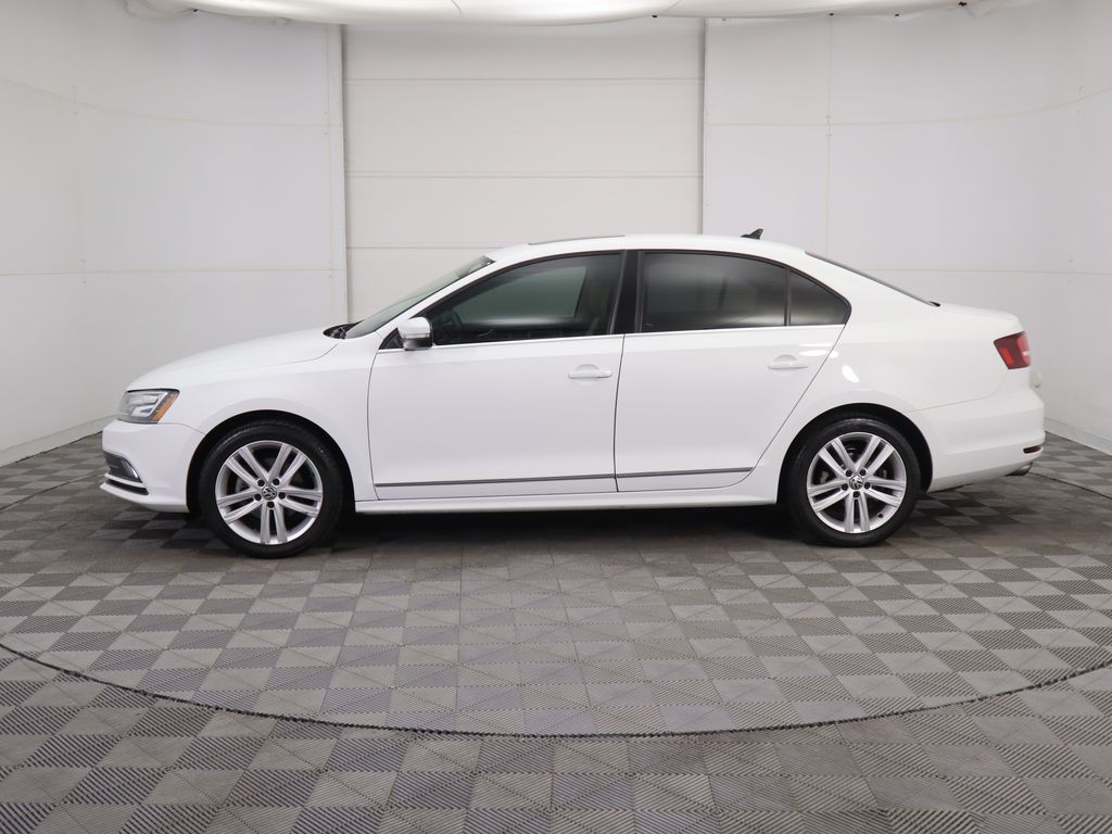 Thumbnail: 2017 Volkswagen Jetta - 8