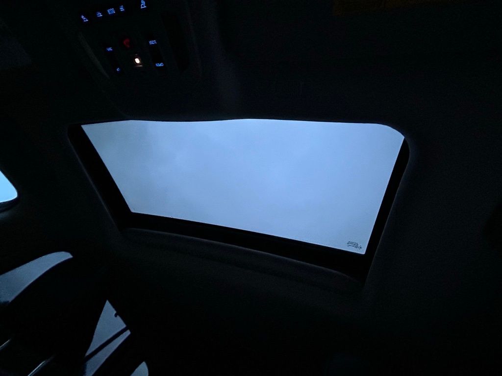 Thumbnail: 2021 Toyota Highlander - 31