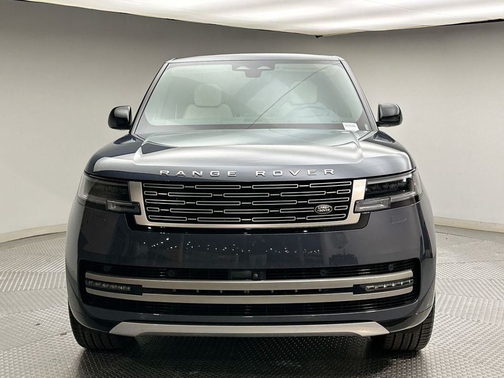 Thumbnail: 2024 Land Rover Range Rover - 16