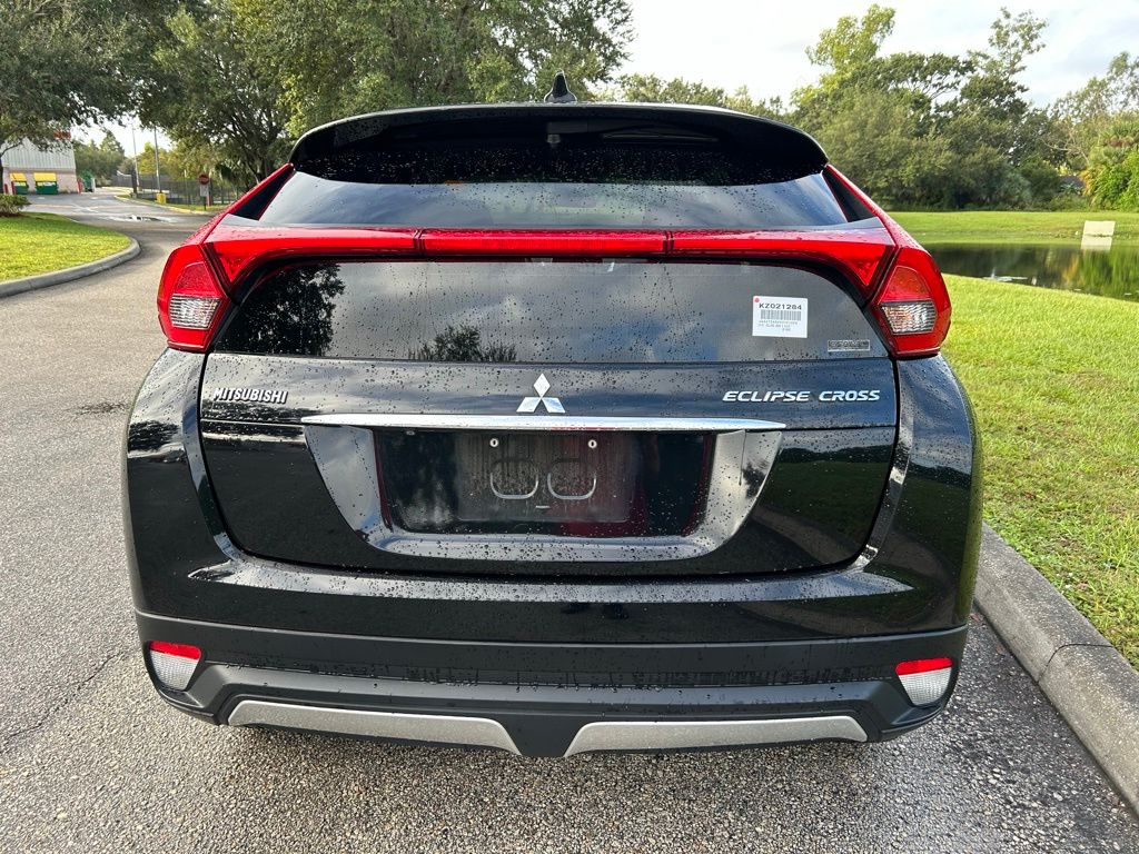 Thumbnail: 2019 Mitsubishi Eclipse Cross - 4
