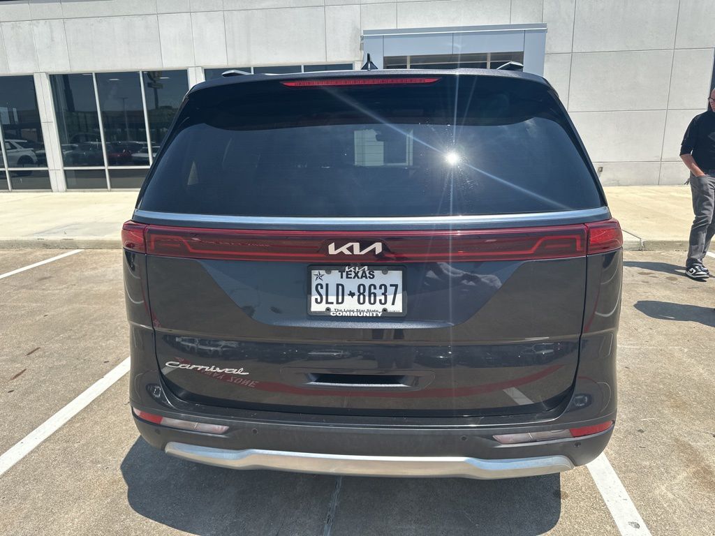 2022 Kia Carnival SX Prestige Gray at Shottenkirk Kia Fort Bend