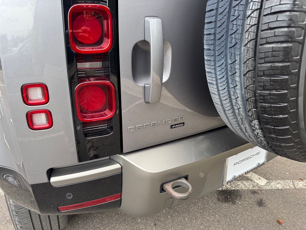 2022 Land Rover Defender 110 9