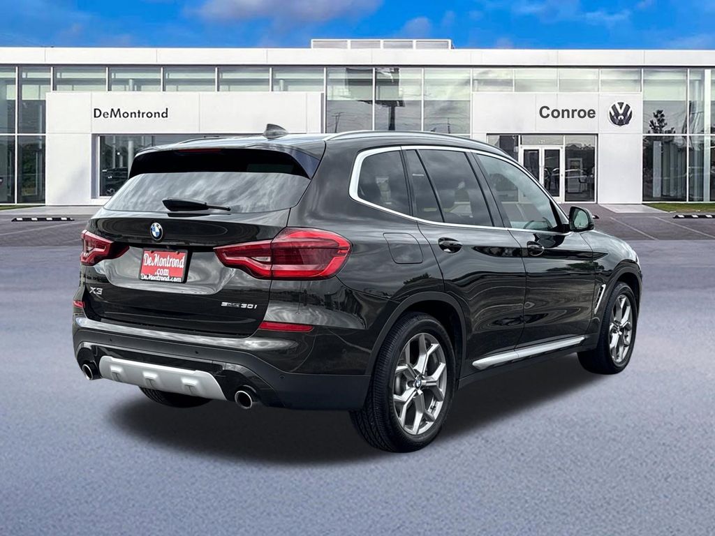 2020 BMW X3 sDrive30i Green at Autostrade