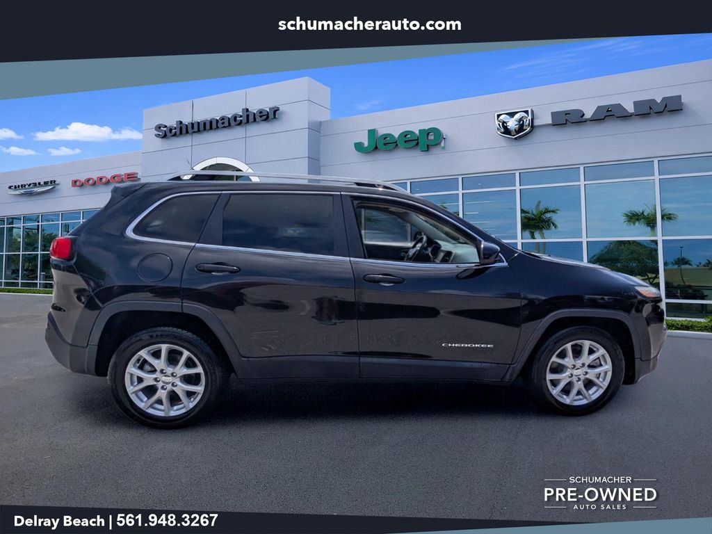 used 2015 Jeep Cherokee car, priced at $12,598