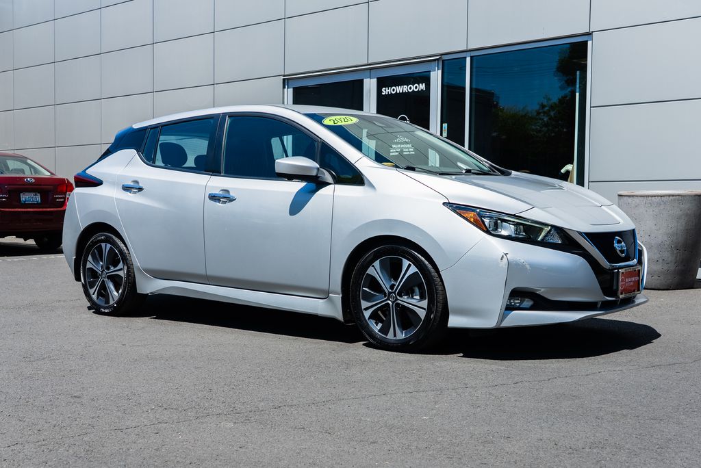 2020 Nissan LEAF SV FWD