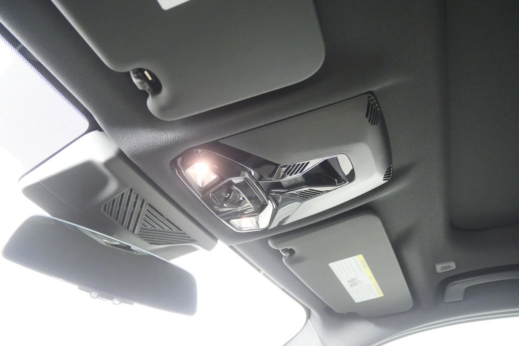 Thumbnail: 2026 BMW X1 - 22