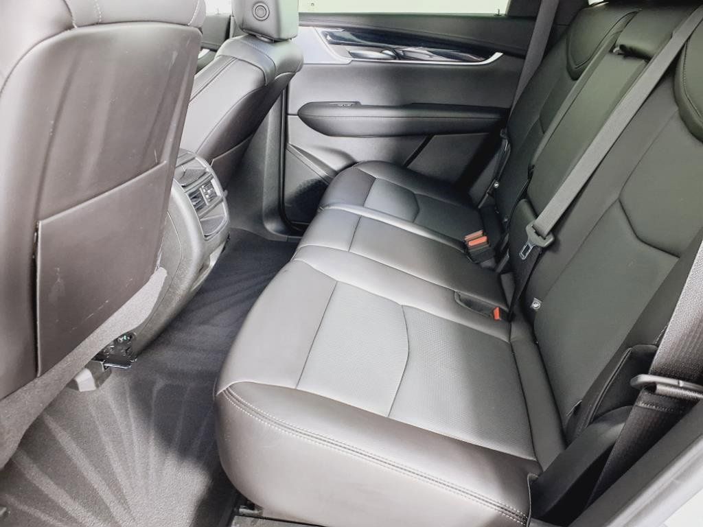 2025 Cadillac XT5 Premium Luxury - 3