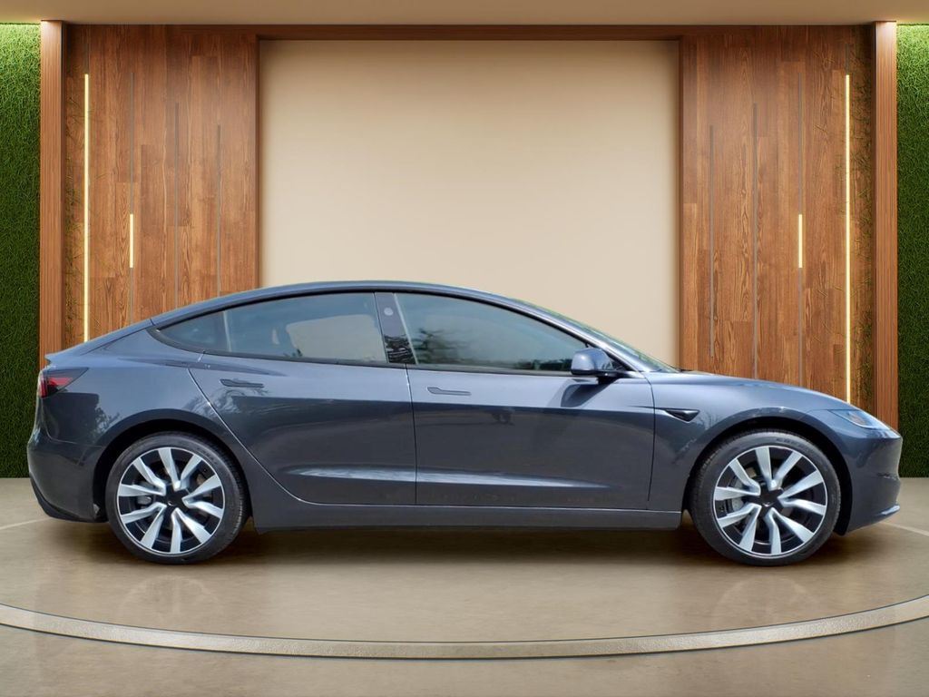 TeslaModel 335