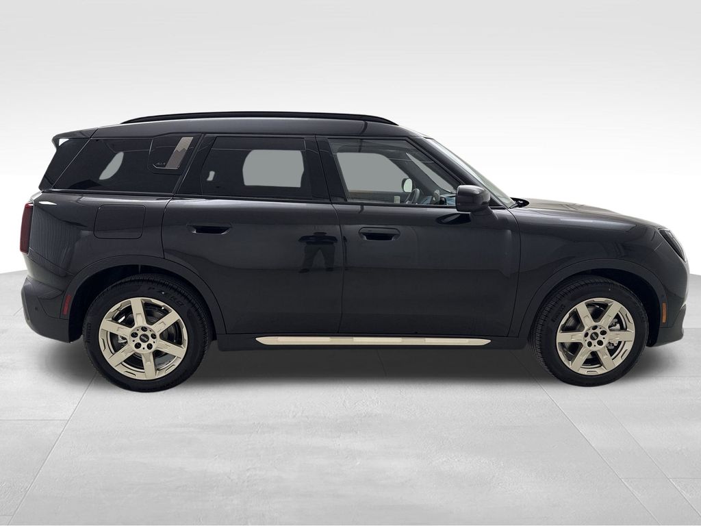 2025 MINI Countryman S - Photo 11