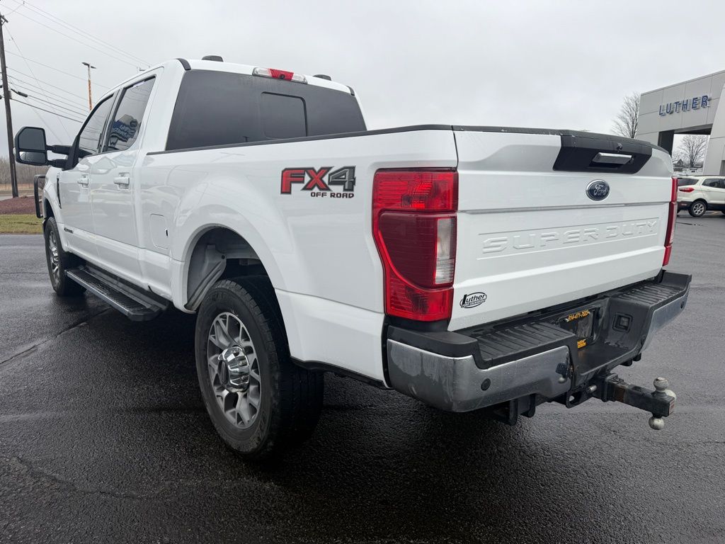 2022 Ford F-350SD Lariat - 2
