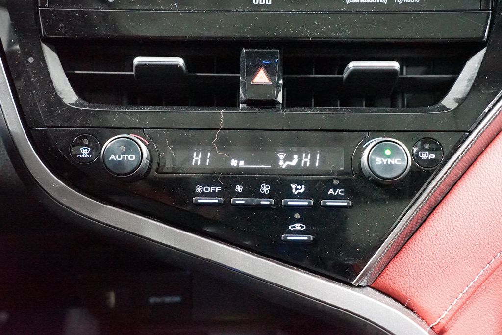 Thumbnail: 2023 Toyota Camry - 21