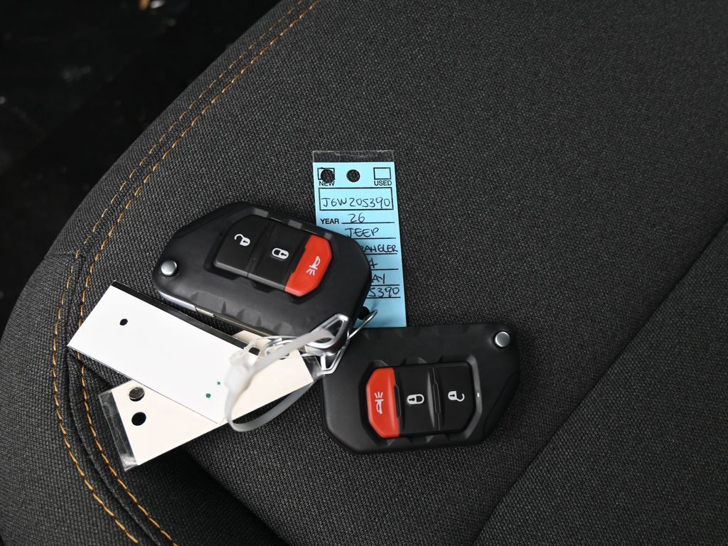 New 2026 Granite Crystal Metallic Clearcoat Jeep Sport image 16