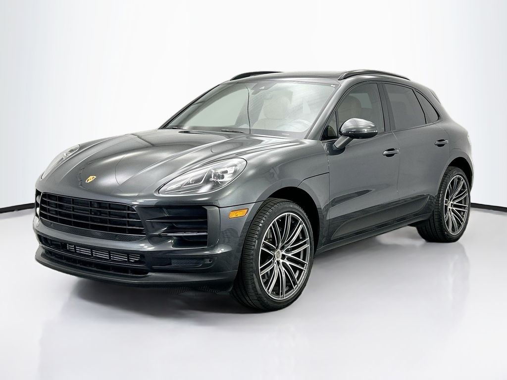 Thumbnail: 2020 Porsche Macan - 1