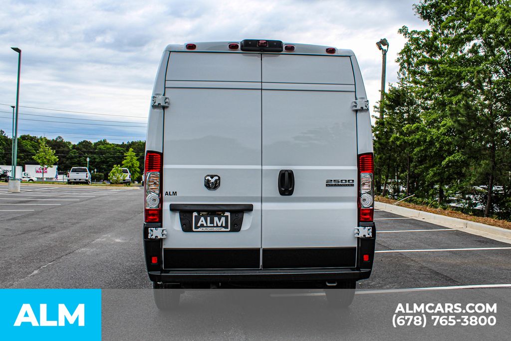 Used 2025 White Ram High Roof image 10