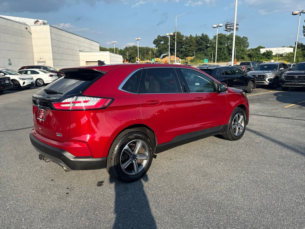 2020 Ford Edge SEL Red at Grove City Ford