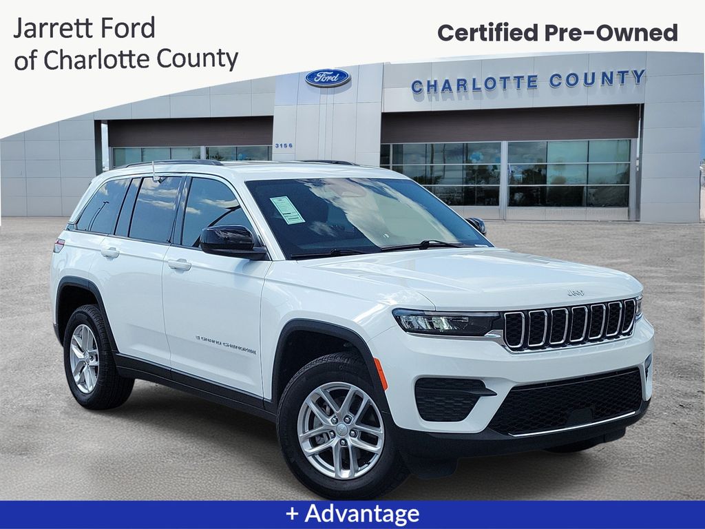 Bright White Clearcoat 2025 Jeep Grand Cherokee SUV / Crossover 4X2 8-Speed Automatic