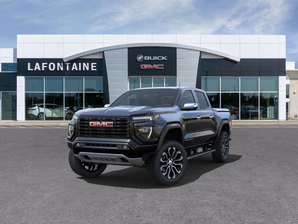 2024 GMC Canyon Denali 8