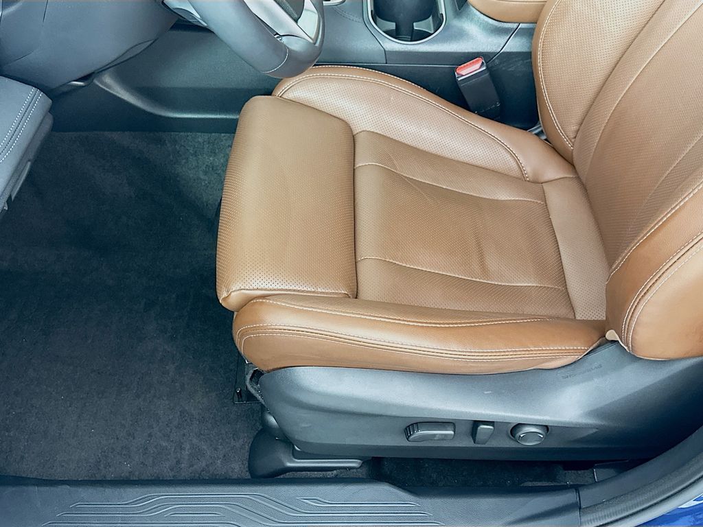 2021 Subaru Outback Touring 20
