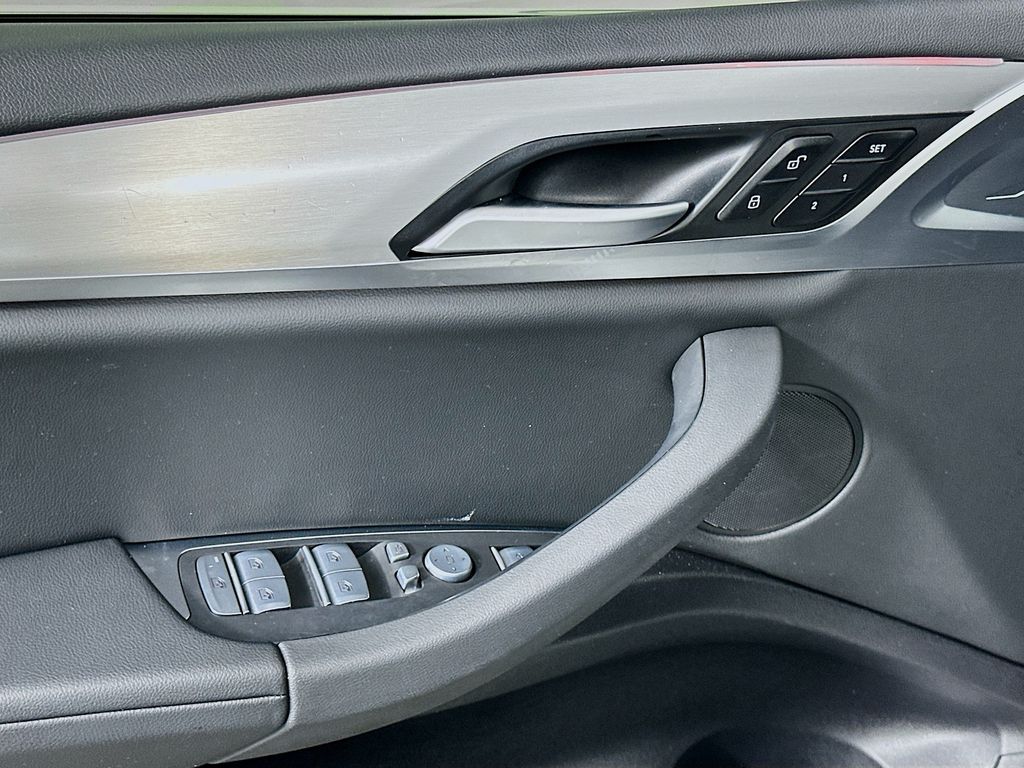 Thumbnail: 2022 BMW X3 - 18