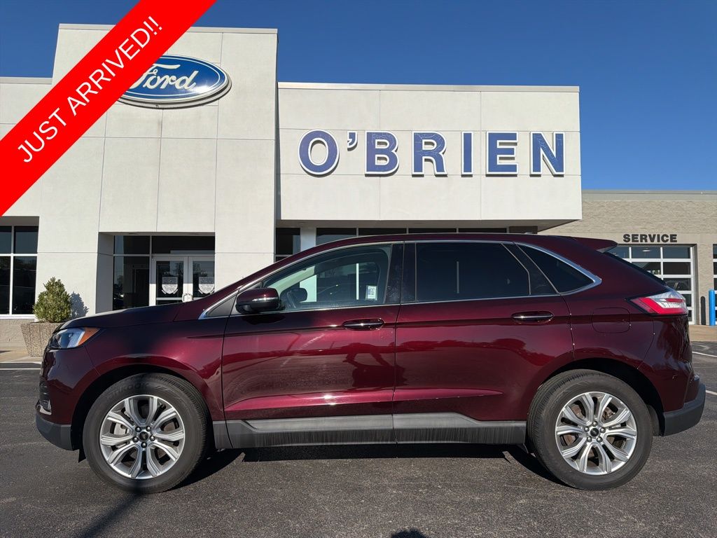 Red (Burgundy Velvet Metallic Tinted Clearcoat) 2024 Ford Edge Titanium AWD SUV / Crossover All-Wheel Drive 8-Speed Automatic