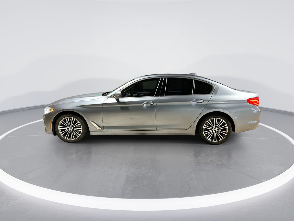 2019 BMW 5 Series 540i - 4