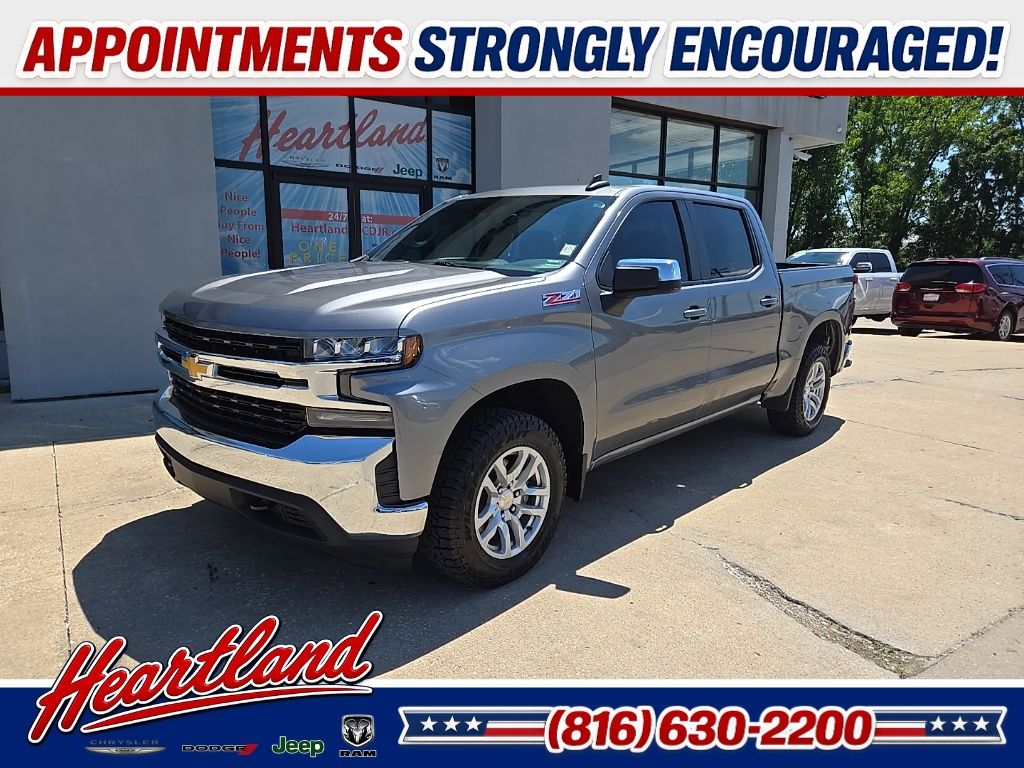 Gray (Satin Steel Metallic) 2022 Chevrolet Silverado 1500 Pickup Truck Four-Wheel Drive 8-Speed Automatic