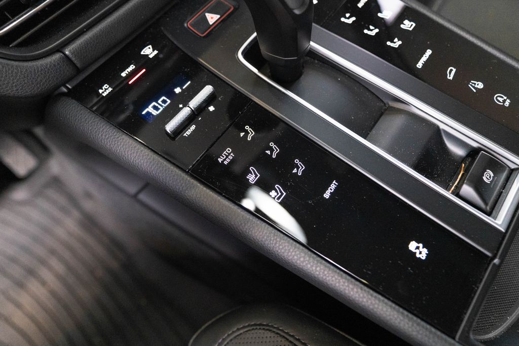 Used 2026 Porsche Macan SUV