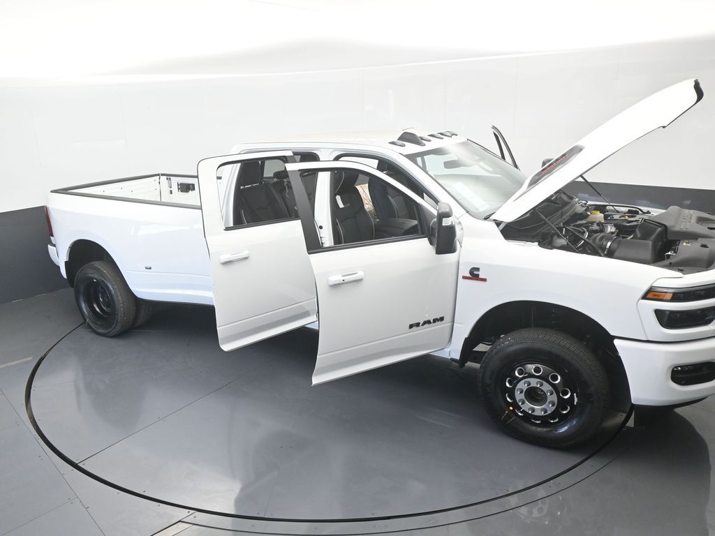 New 2026 Bright White Clearcoat Ram Laramie image 76