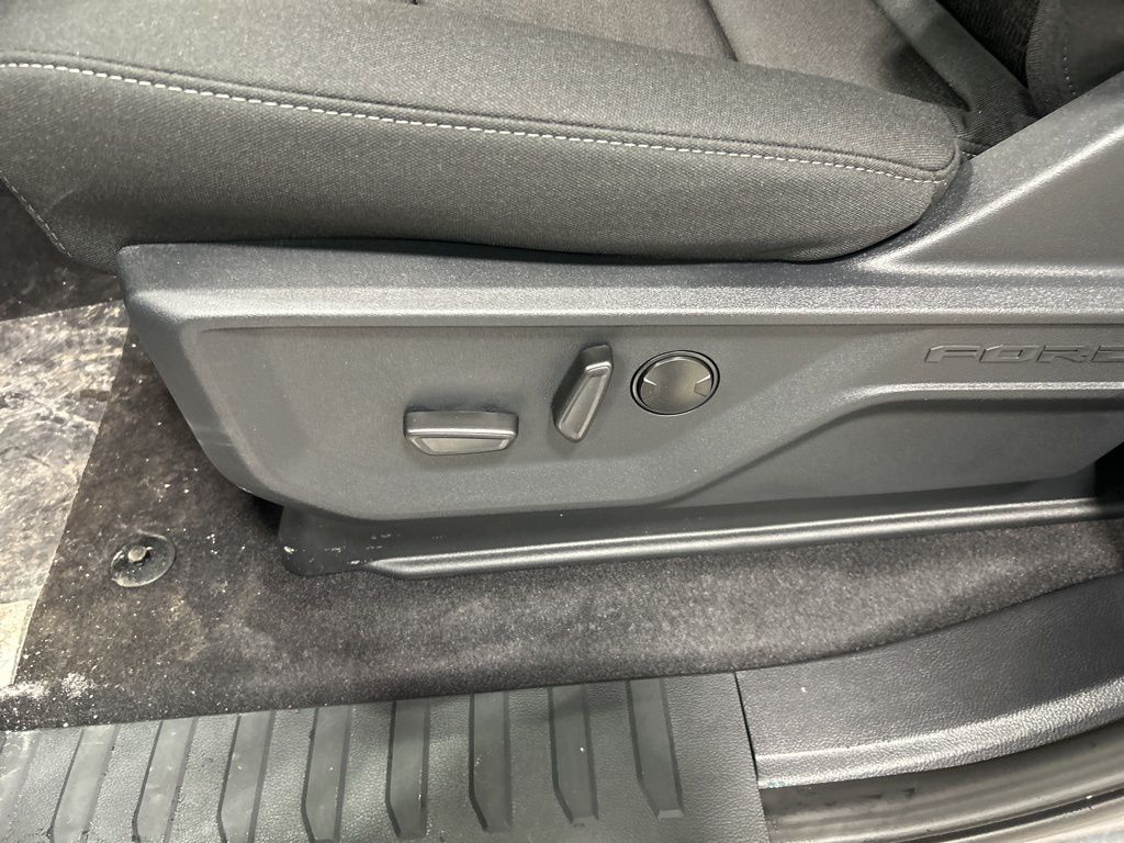 new 2026 Ford F-150 car, priced at $62,615