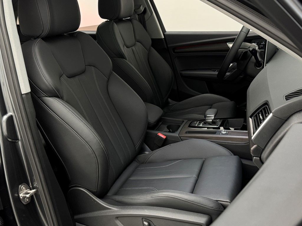 Thumbnail: 2025 Audi Q5 - 18