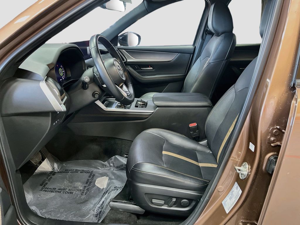 Used 2025 Melting Copper Metallic Mazda 3.3 Turbo S Premium image 22