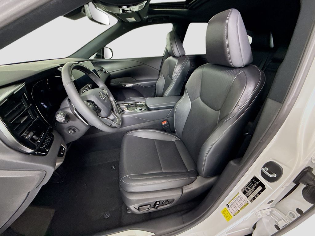 Thumbnail: 2024 Lexus RX - 20