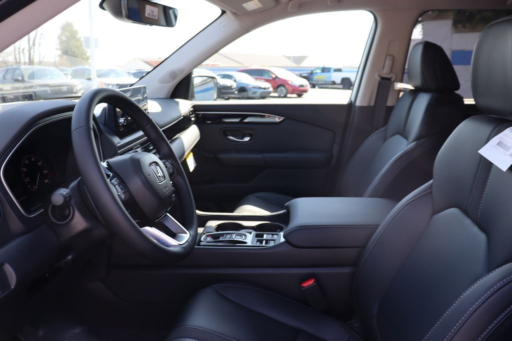 2025 Honda Pilot EX-L 30