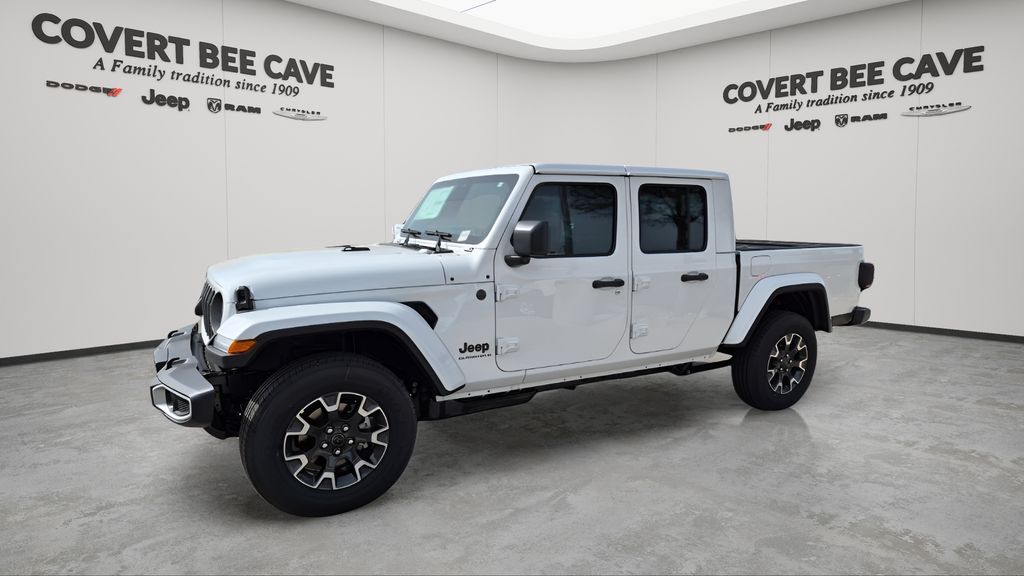 New 2026 White/off-white Jeep Sahara image 4
