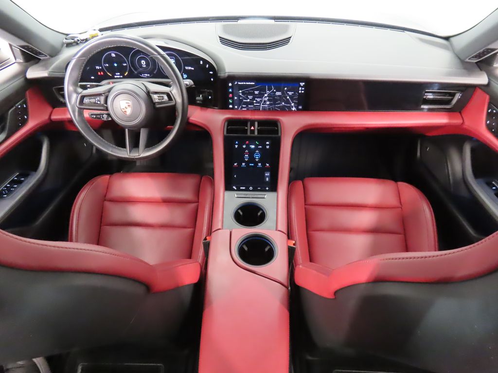 Thumbnail: 2022 Porsche Taycan - 14