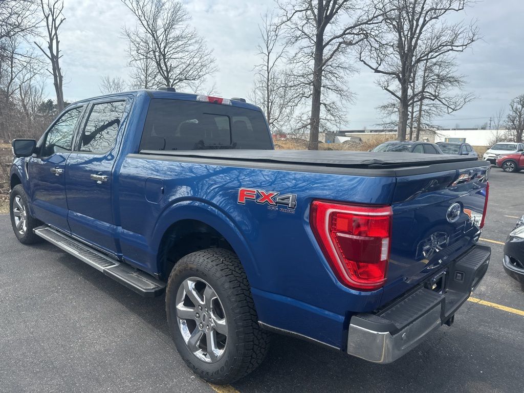 Used 2022 Blue Ford XLT image 5