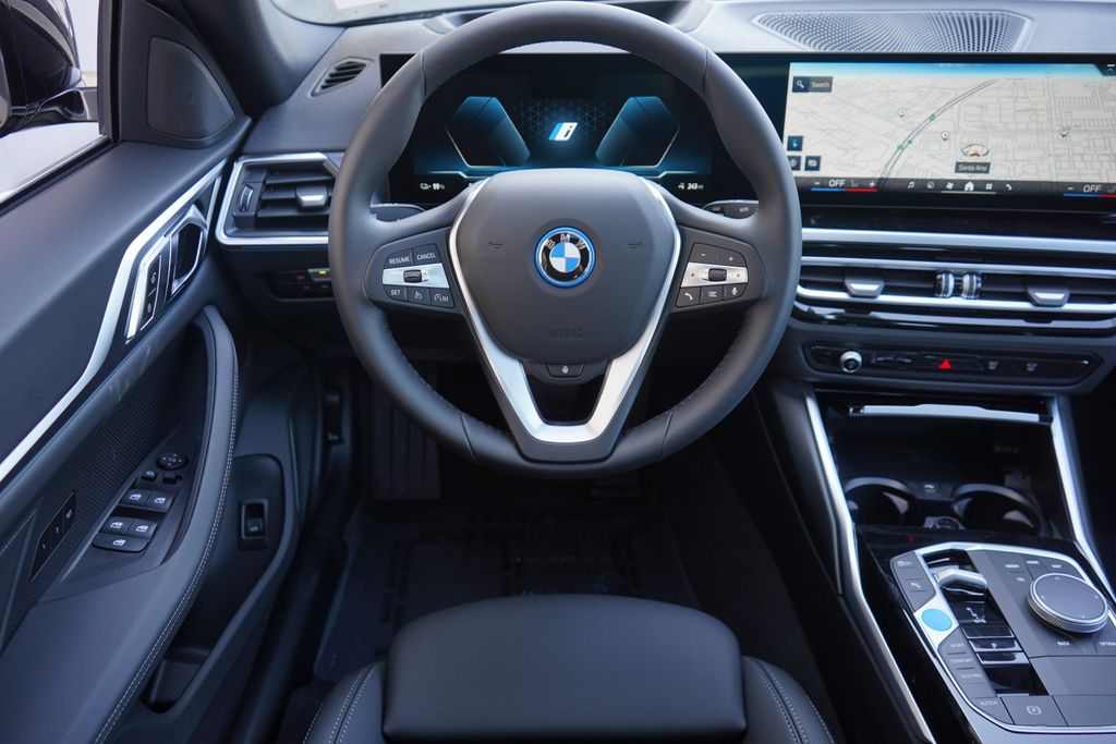 2024 BMW i4 eDrive35 20