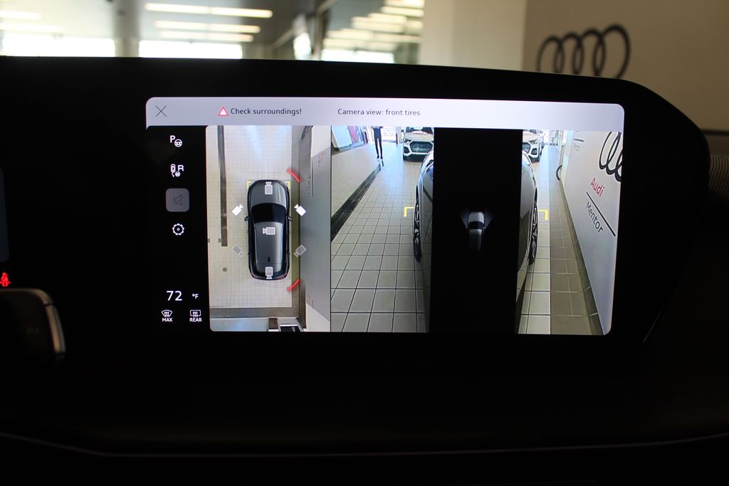 Thumbnail: 2026 Audi Q3 - 21