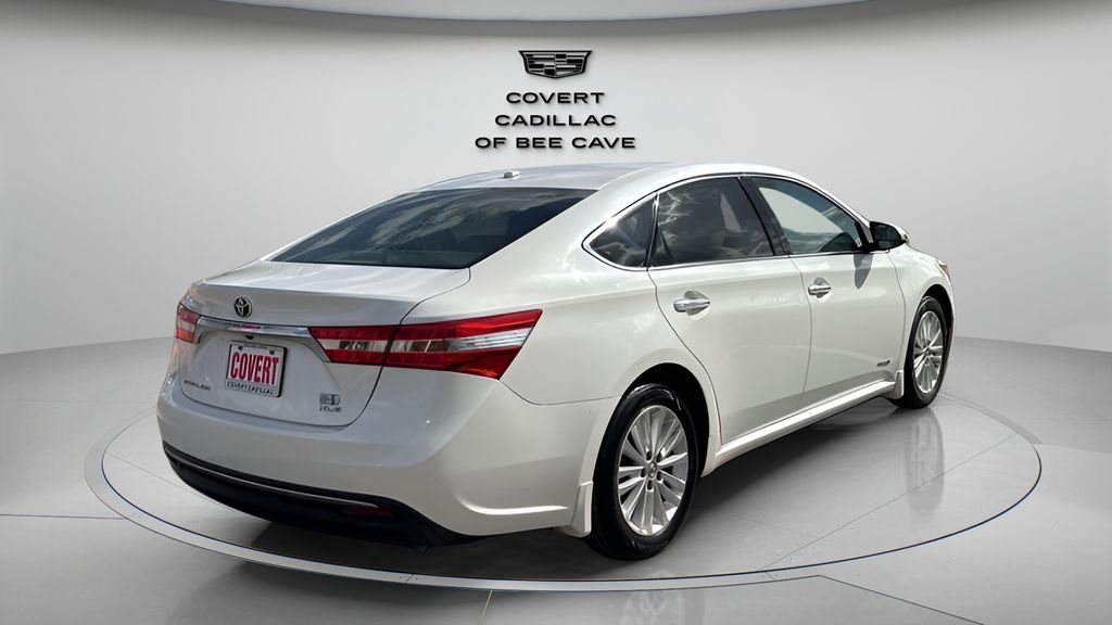 Used Car 2015 Toyota Avalon Hybrid  Xle Touring For Sale Under $15,000 In Austin, Texas
